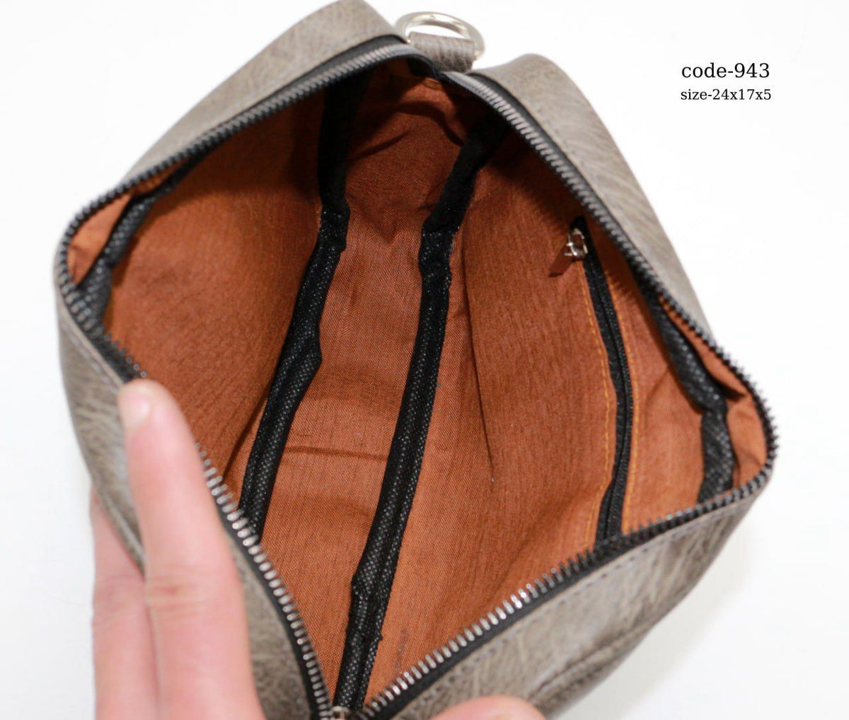 Crossbody bag for men made of high quality leather