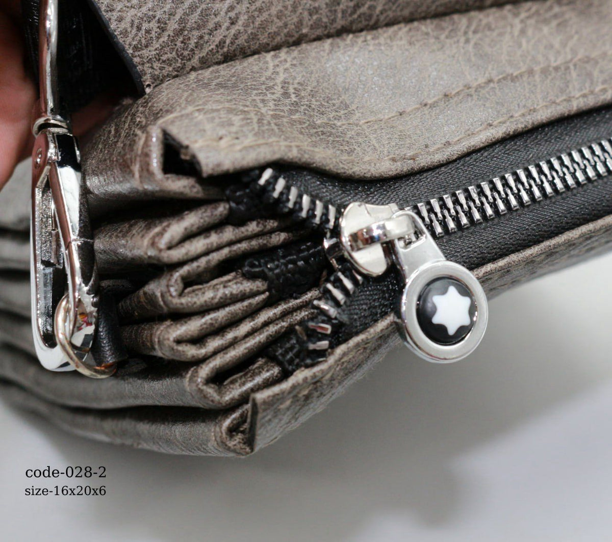 Leather crossbody bag for men