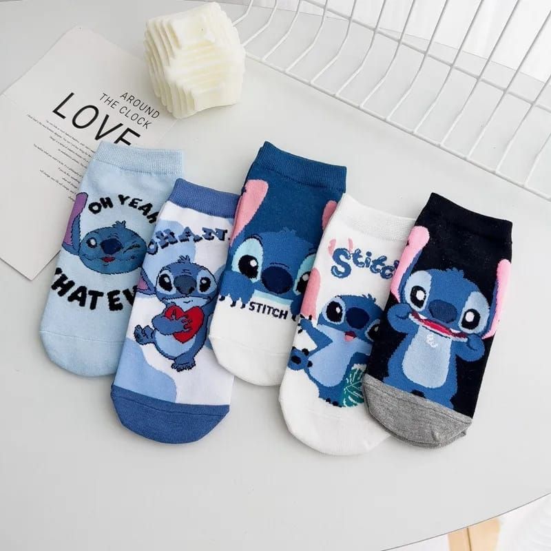 5 Pairs of short socks with Stitch design