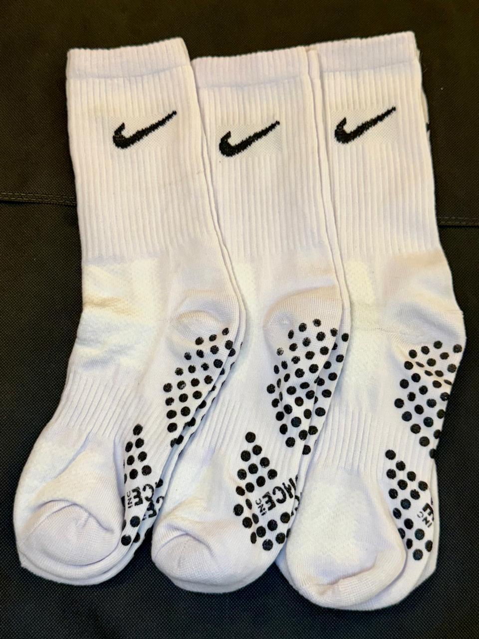 3 Pairs Sportive Socks Anti Slip W/ Silicone