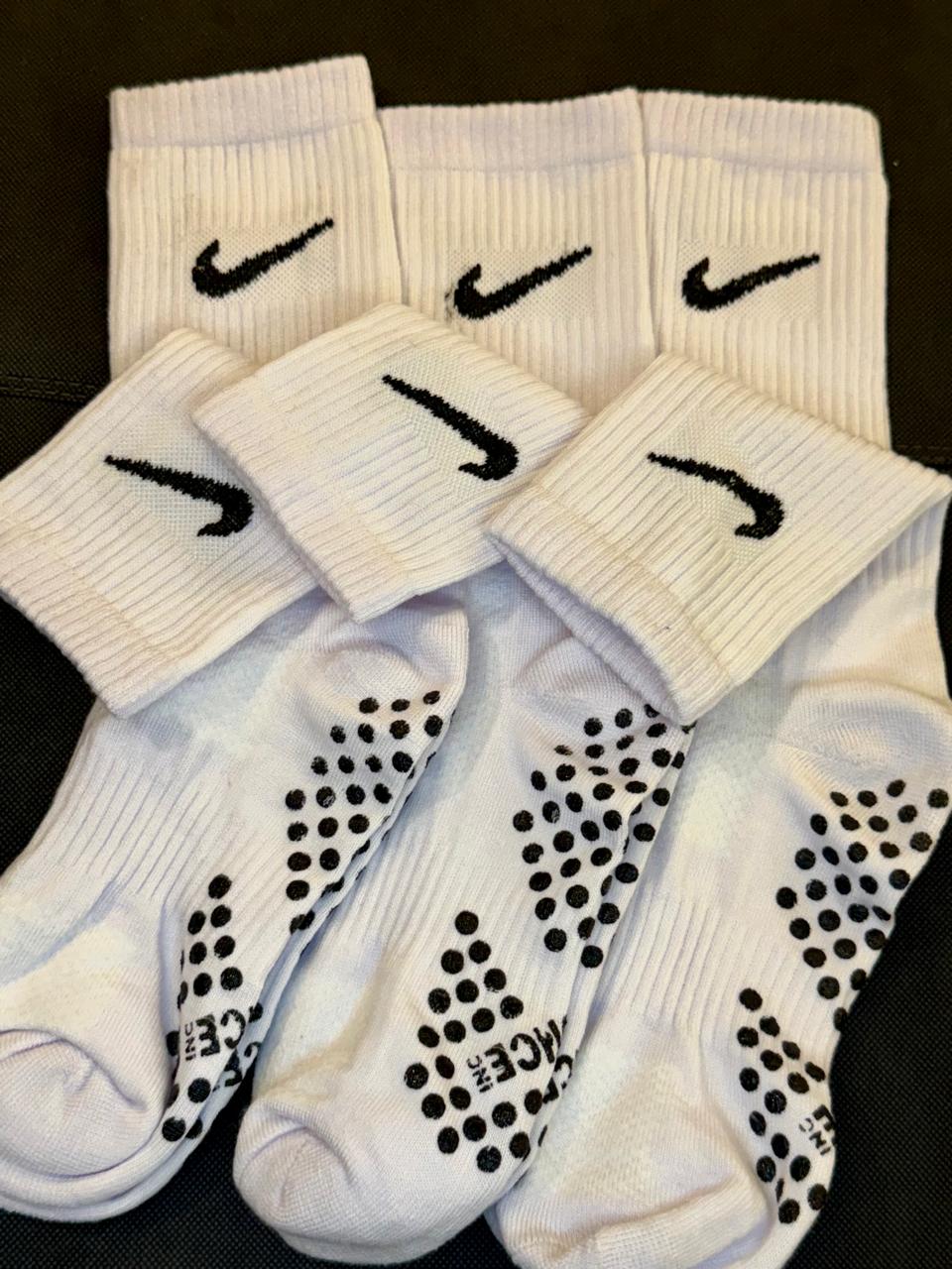3 Pairs Sportive Socks Anti Slip W/ Silicone