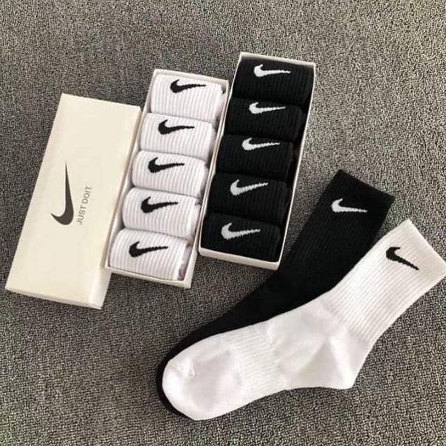 6 Pairs Padded Long  Cotton Socks (3 Black + 3 White)