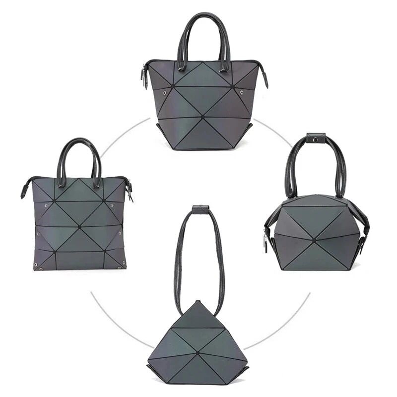 Three-dimensional luminous bag, one bag in multiple shapes