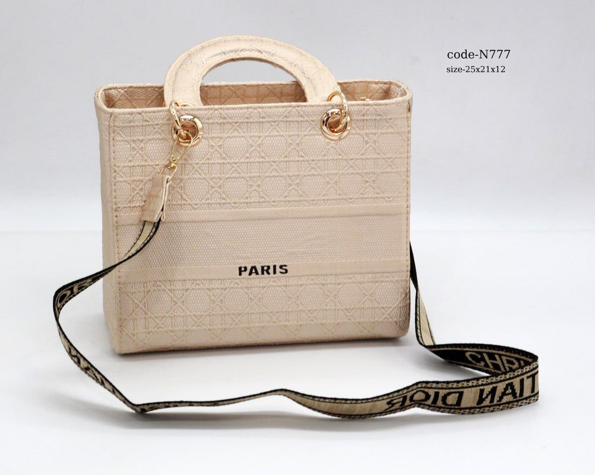 Women hand bags Large Capacity First Embroidery